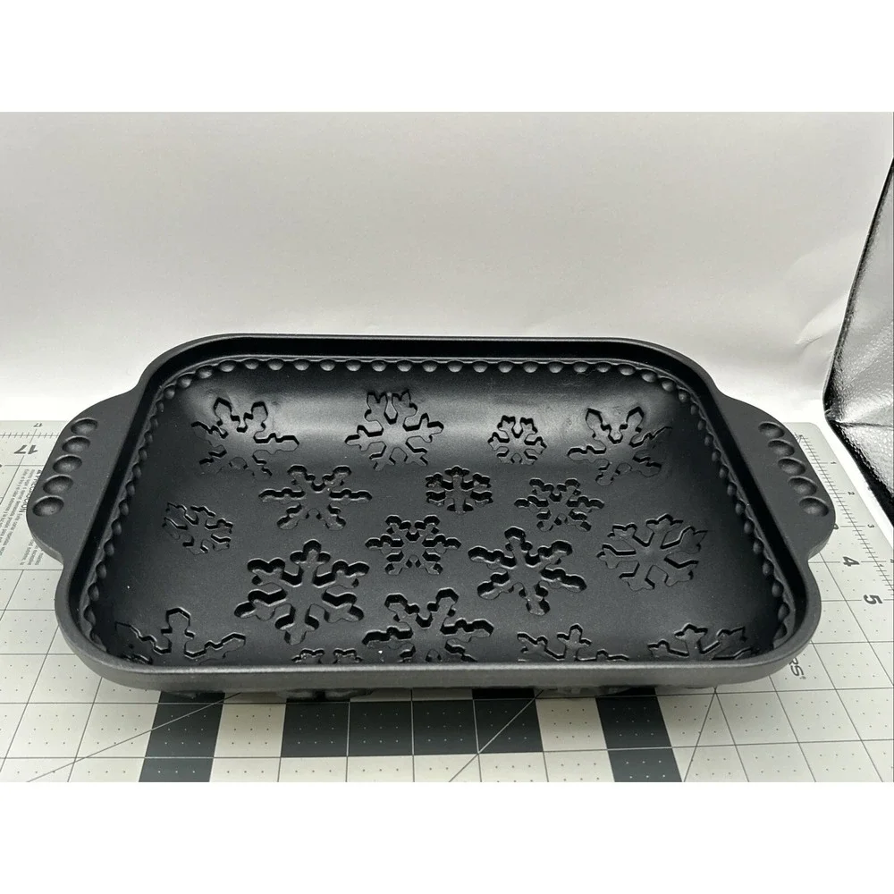 Nordic‎ Ware Snowflake Cake Pan 10 Cup Heavy Cast Aluminum USA 54848 11
